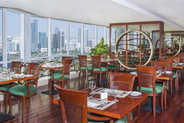 Golden Tulip Hotel Apartments (Sharja)